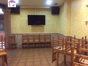 Retail in Illescas, Toledo for lease Interior Photo- Image 2 of 10