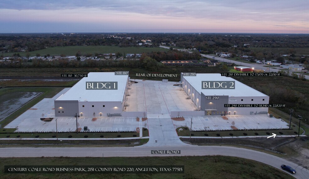 2151 County Road 220, Angleton, TX à louer - Photo du bâtiment - Image 2 de 7