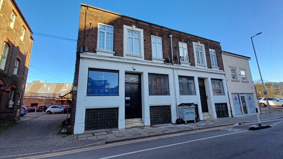 22B Guildford St, Luton à vendre - Photo du bâtiment - Image 1 de 5