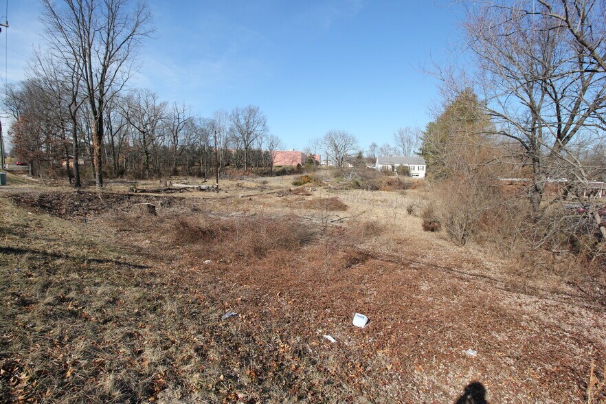 1229 Rosser Ave, Waynesboro, VA à vendre - Photo du bâtiment - Image 3 de 9