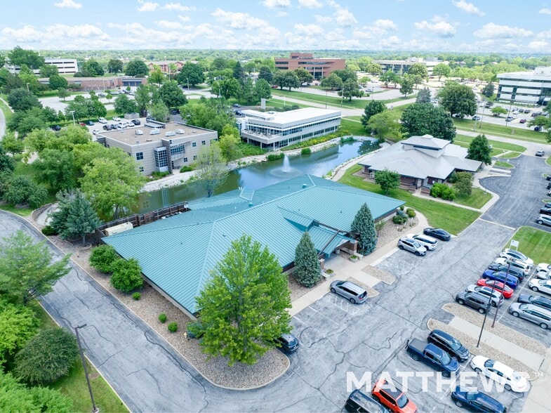 1455 29th St, West Des Moines, IA à vendre - Photo du bâtiment - Image 2 de 5