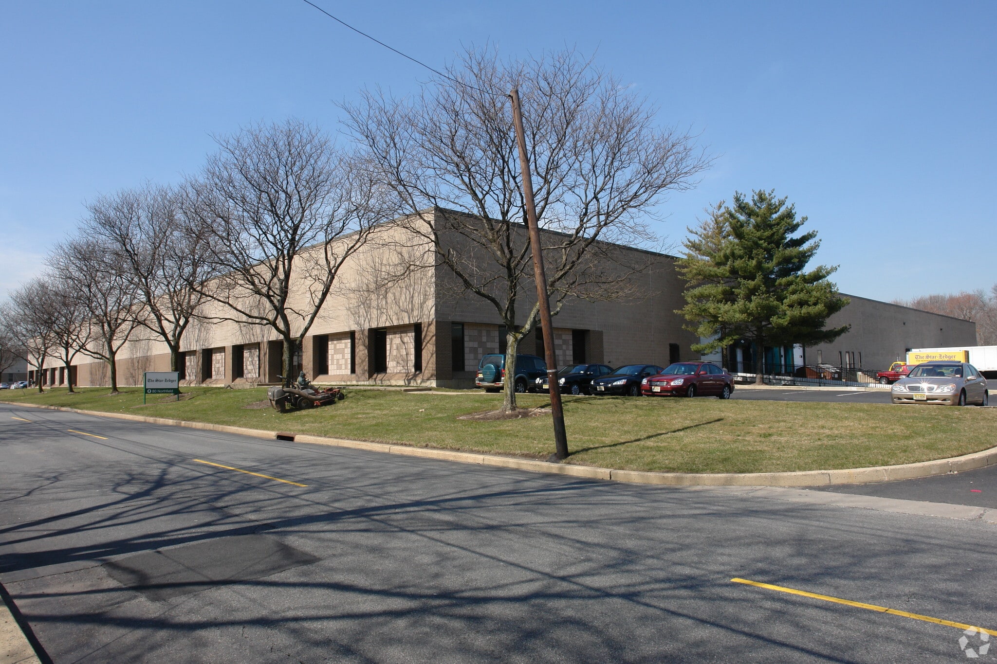 74-86 Northfield Ave, Edison, NJ for lease Primary Photo- Image 1 of 6