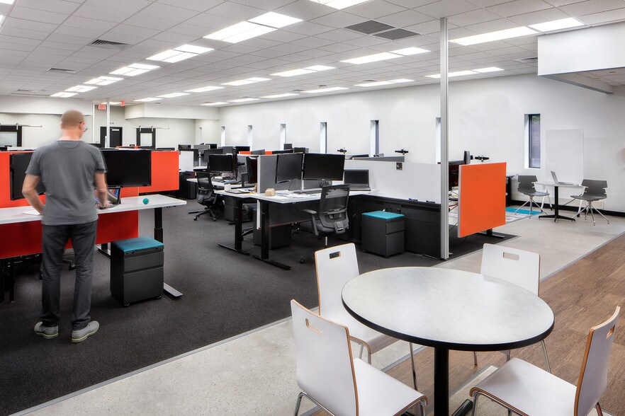 267-271 Kappa Dr, Pittsburgh, PA à louer - Photo intérieure - Image 3 de 14