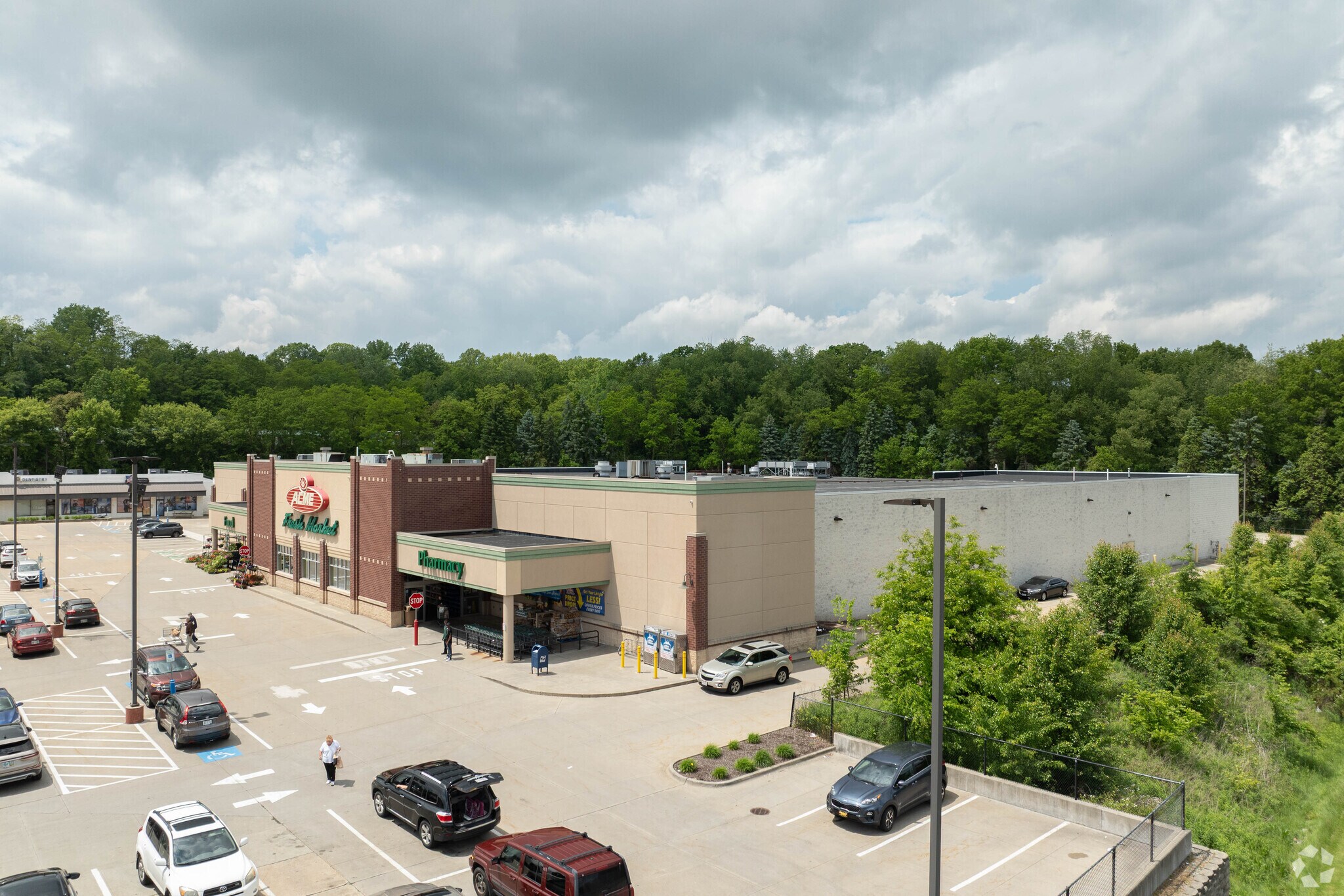 1709 E Main St, Kent, OH for lease Primary Photo- Image 1 of 6