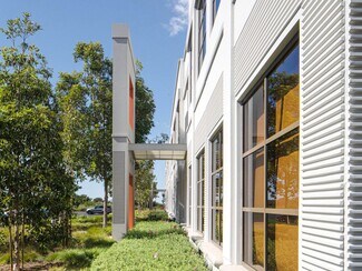 Plus de détails pour 111 Academy Dr, Irvine, CA - Bureau à louer