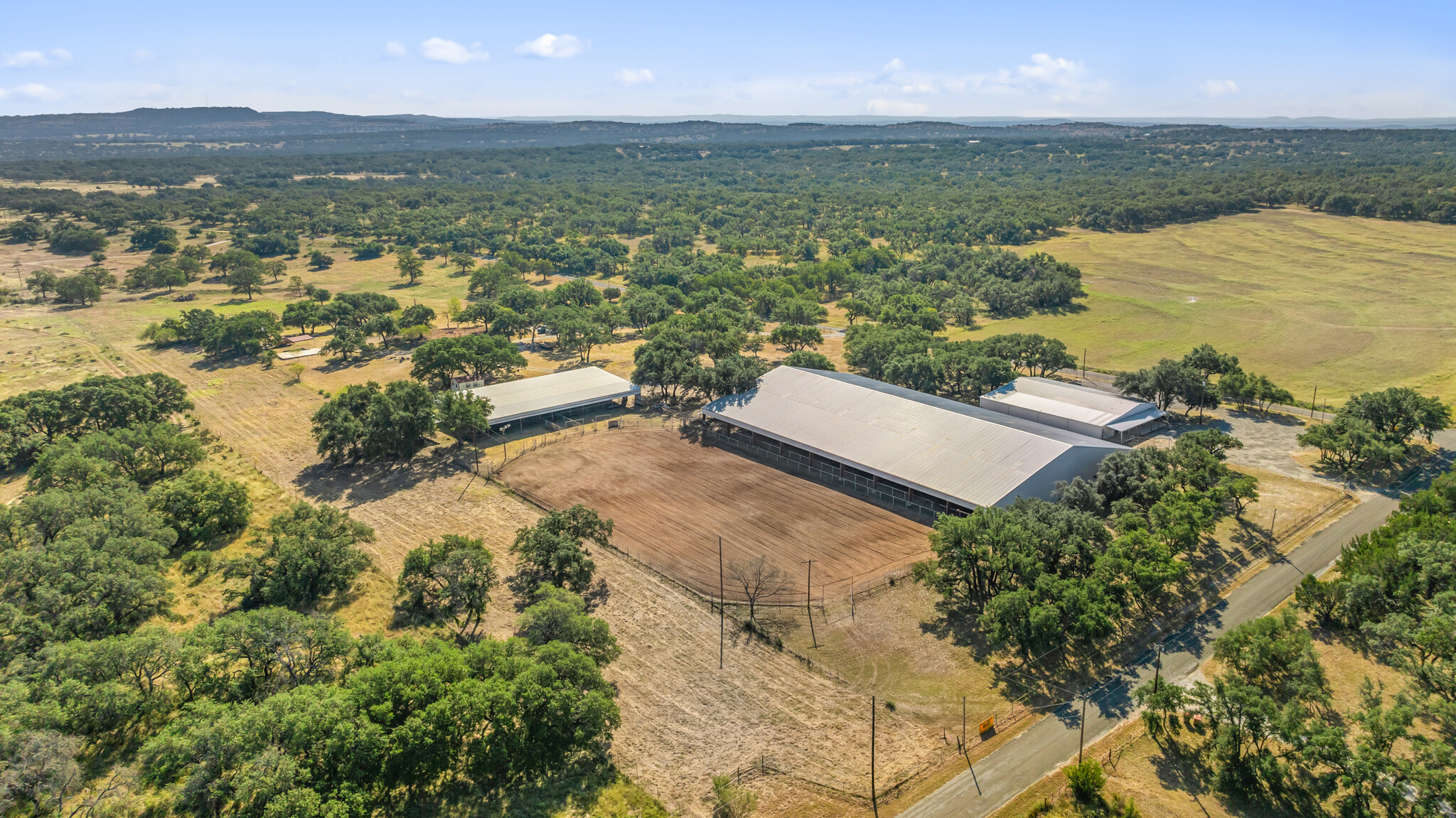 2254 Old Marble Falls Road, Round Mountain, TX à vendre Photo principale- Image 1 de 26