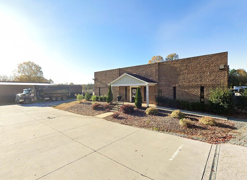 200 Unionville Indian Trail Rd, Indian Trail, NC à vendre - Photo du bâtiment - Image 1 de 10