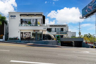 1106 N La Cienega Blvd, West Hollywood, CA à louer Photo du bâtiment- Image 1 de 4