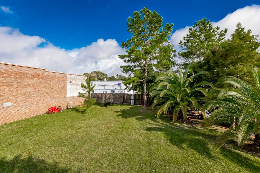 2008 North St, Baton Rouge, LA à vendre - Photo du bâtiment - Image 2 de 30
