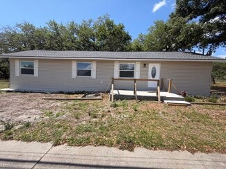 Plus de détails pour 2175 N McMullen Booth Rd, Clearwater, FL - Local d'activités à louer