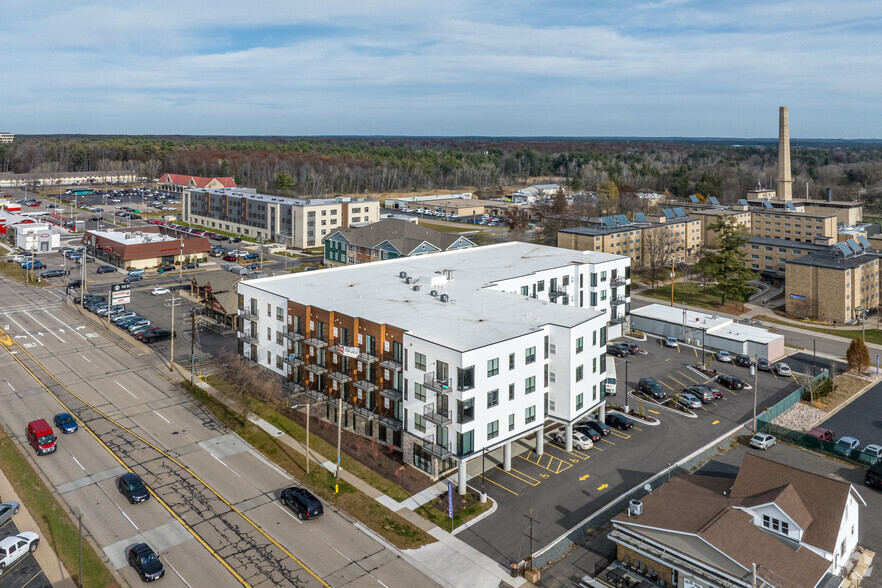 209 Division St, Stevens Point, WI for lease - Aerial - Image 3 of 5