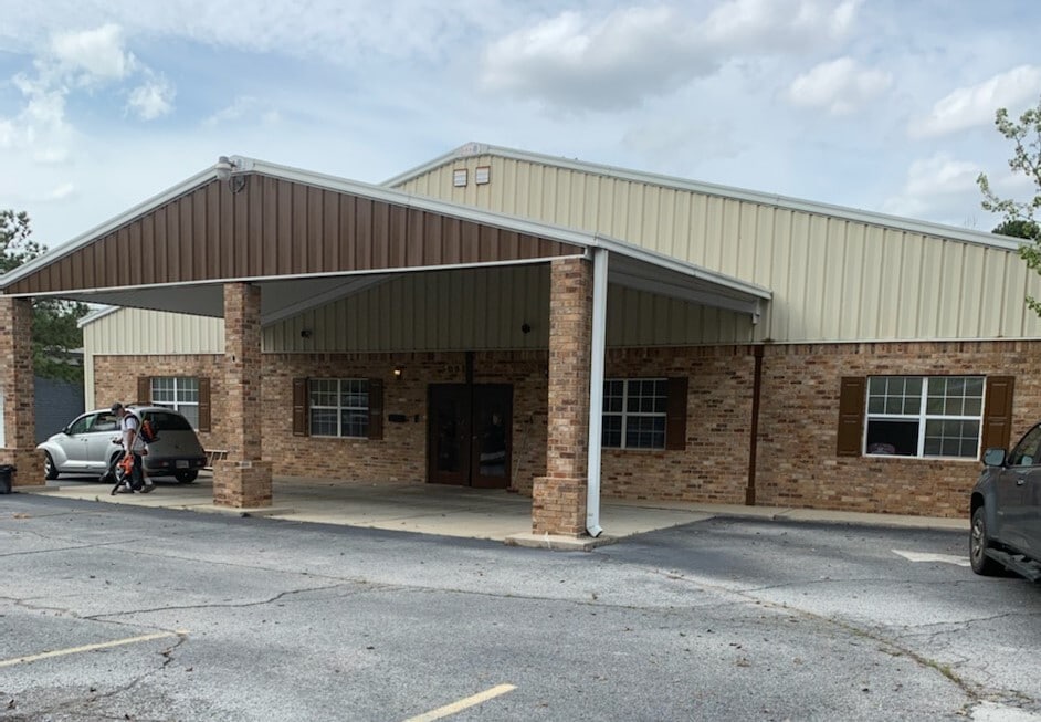 3097 Emery Cir, Austell, GA for sale Primary Photo- Image 1 of 20