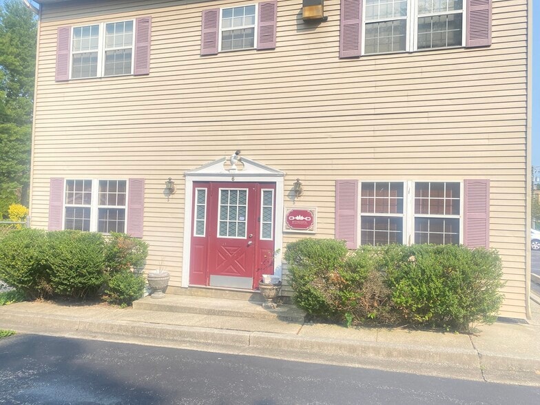 408 S Crain Hwy, Glen Burnie, MD à louer - Photo du bâtiment - Image 3 de 4