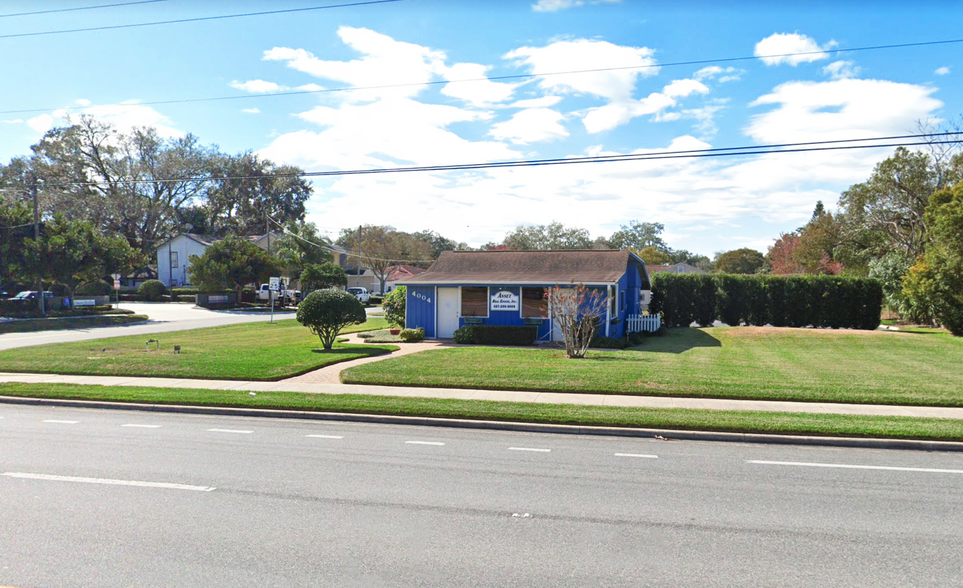 4004 Edgewater Dr, Orlando, FL for sale - Building Photo - Image 1 of 1