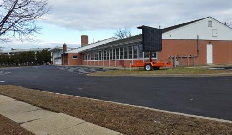 890 Carman Ave, Westbury, NY for sale - Building Photo - Image 3 of 7