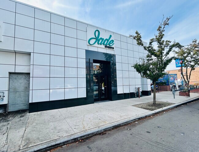 Plus de détails pour 431 Beach 129th St, Belle Harbor, NY - Commerce de détail à louer