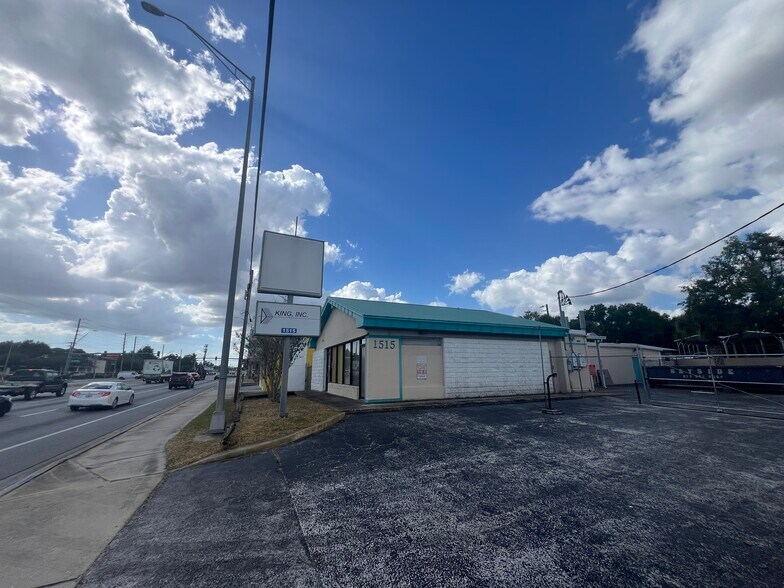 1515 W Hillsborough Ave, Tampa, FL à vendre - Photo du bâtiment - Image 2 de 16