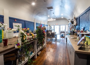 2178 Seneca St, Buffalo, NY for lease Interior Photo- Image 2 of 5