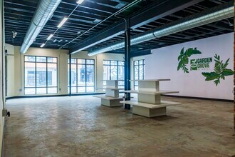 106-108 E 4th, Covington, KY à louer Photo intérieure- Image 1 de 4