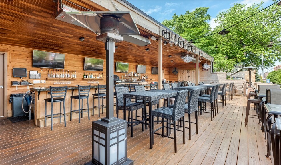 1625 W Irving Park Rd, Chicago, IL à vendre - Photo intérieure - Image 2 de 7