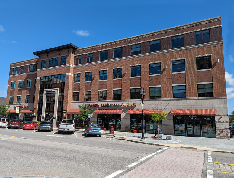 45 S Main St, Concord, NH à louer - Photo du bâtiment - Image 1 de 7