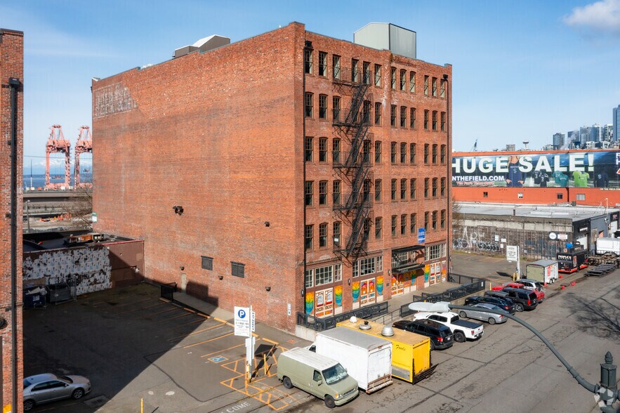 1000 1st Ave S, Seattle, WA à louer - Photo du bâtiment - Image 3 de 10