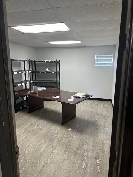 15502 Highway 3, Webster, TX for lease - Interior Photo - Image 2 of 56