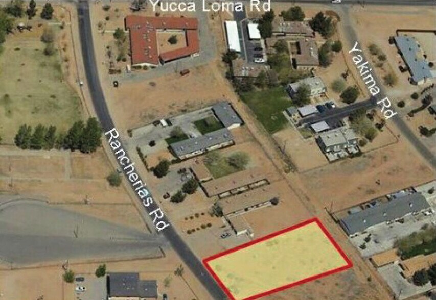 20328 Rancherias Rd, Apple Valley, CA à vendre - Photo du bâtiment - Image 2 de 4