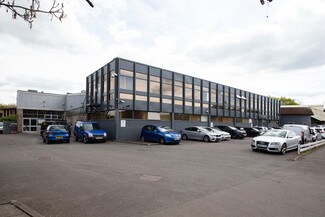 Plus de détails pour 326-338 Molesey Rd, Walton On Thames - Coworking à louer
