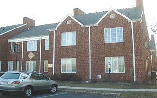 Plus de détails pour 711-723 Courtyard Dr, Somerville, NJ - Bureau à vendre