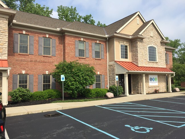 Plus de détails pour 5084 Wooster Rd, Cincinnati, OH - Bureau à vendre