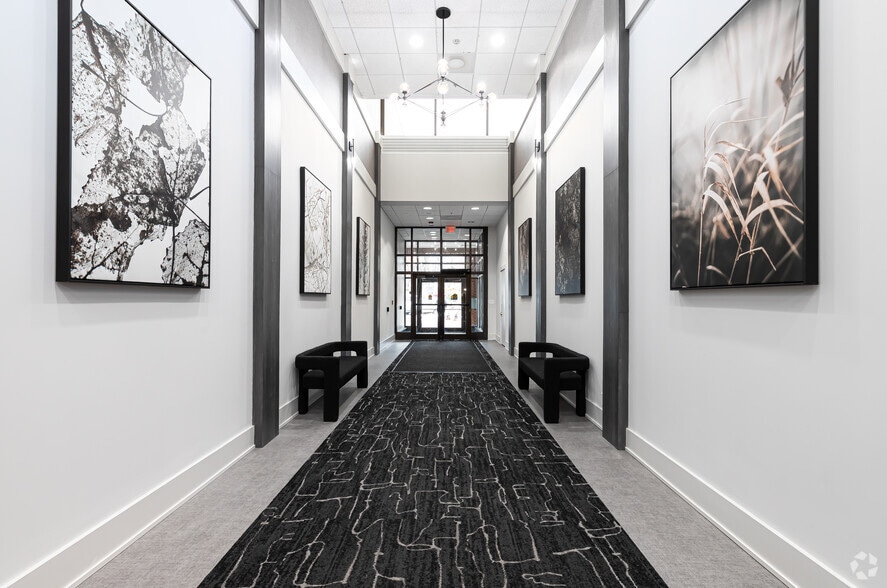 67 Hunt St, Agawam, MA for lease - Building Photo - Image 1 of 7