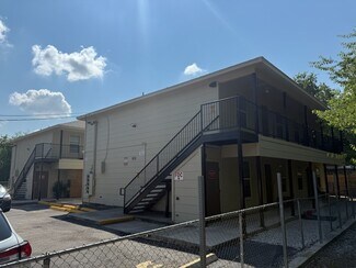 Plus de détails pour 926 Drury Ln, San Antonio, TX - Multi-résidentiel à vendre