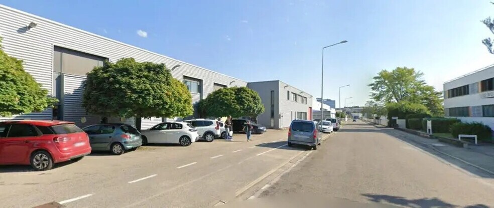 Office in Besançon for lease - Building Photo - Image 2 of 6