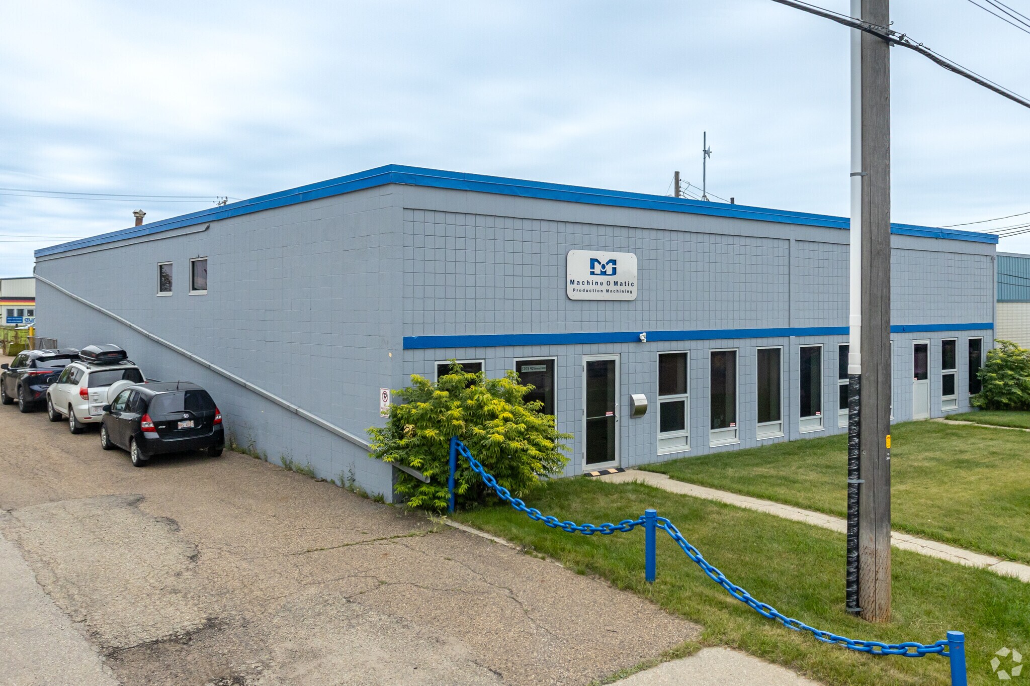 5703 92nd St NW, Edmonton, AB à vendre Photo principale- Image 1 de 4