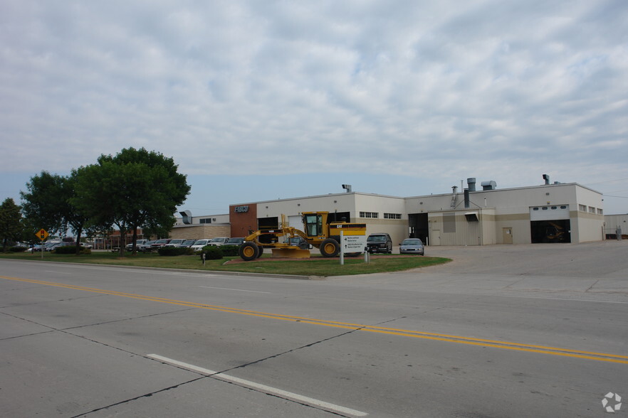 600 Hansen Rd, Green Bay, WI for sale - Primary Photo - Image 1 of 20