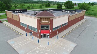 Plus de détails pour 4730 Us Route 5, Newport, VT - Commerce de détail à louer