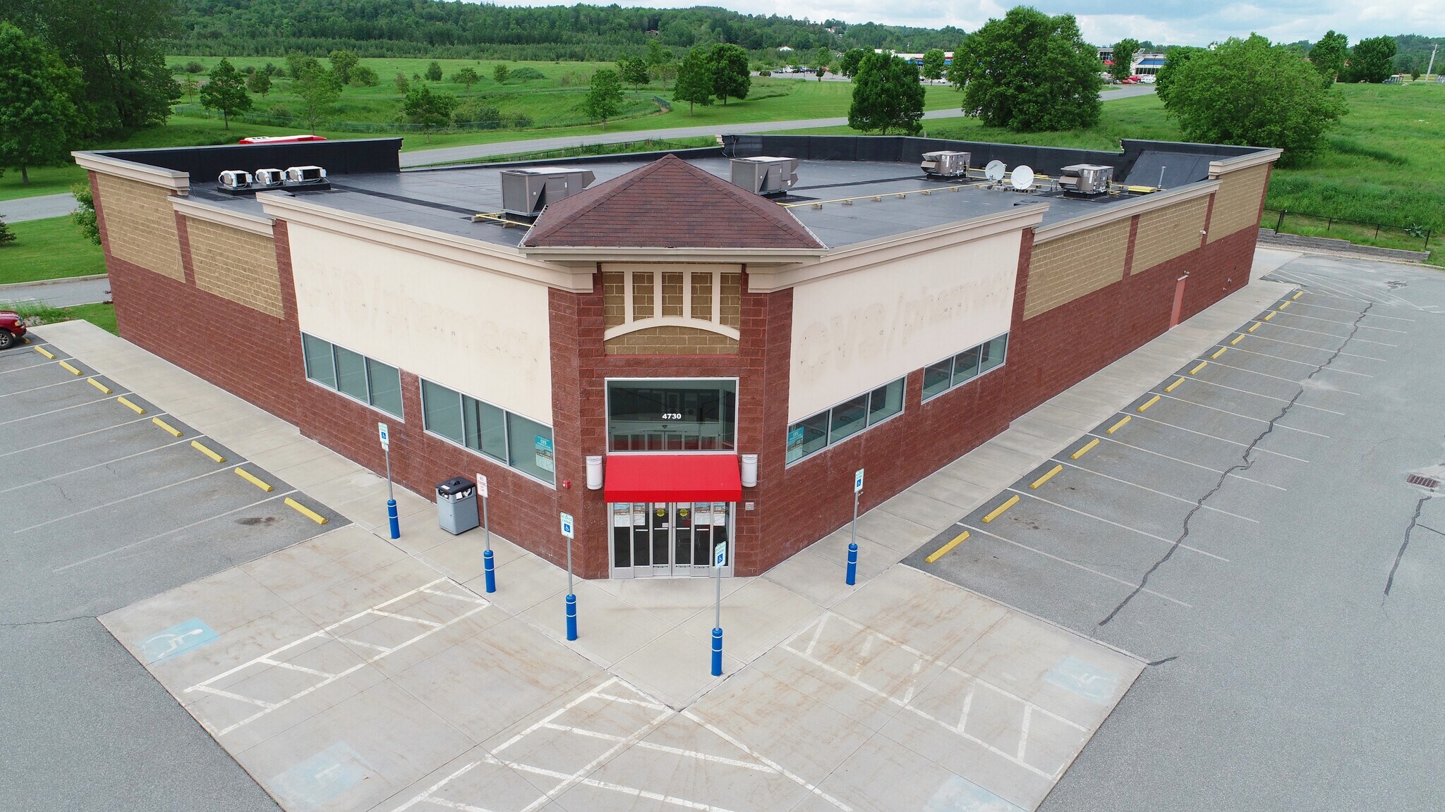 4730 Us Route 5, Newport, VT for lease Primary Photo- Image 1 of 16