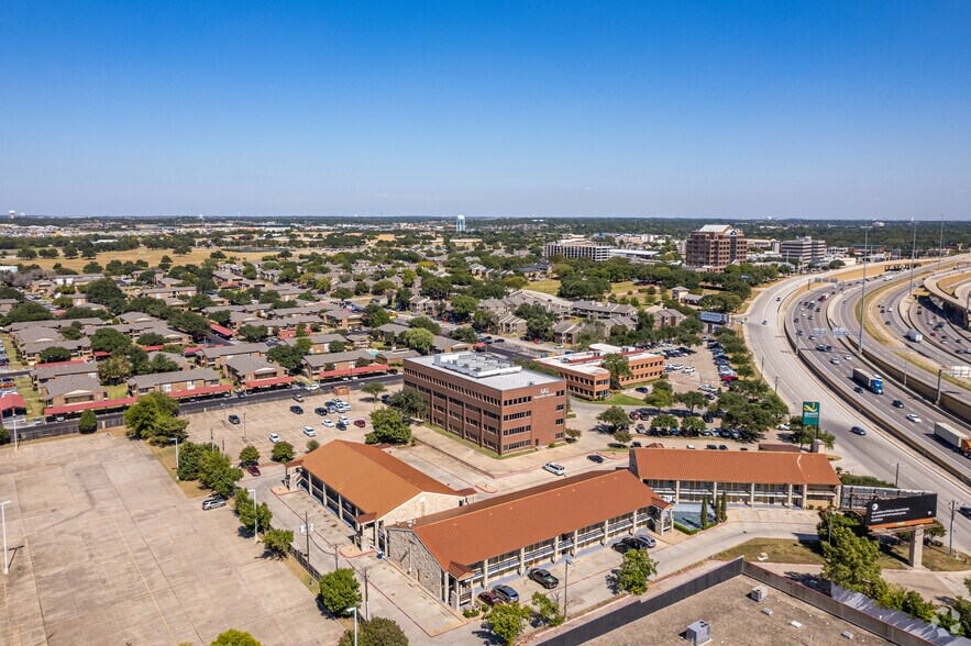 8713 Airport Fwy, North Richland Hills, TX à louer - Aérien - Image 3 de 23
