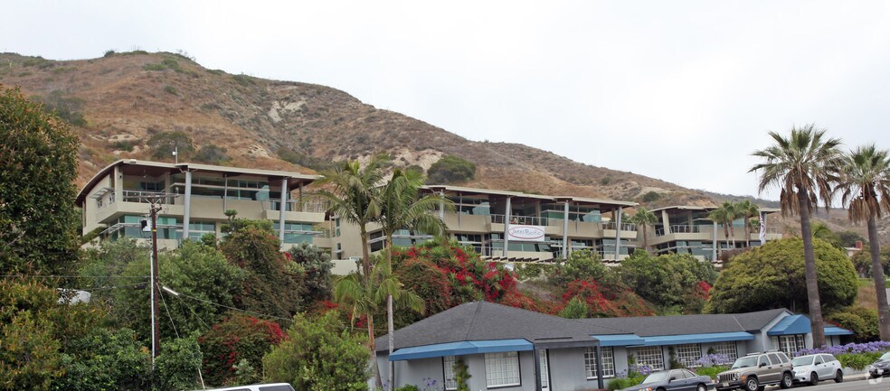 22619 Pacific Coast Hwy, Malibu, CA à louer - Photo du bâtiment - Image 2 de 15