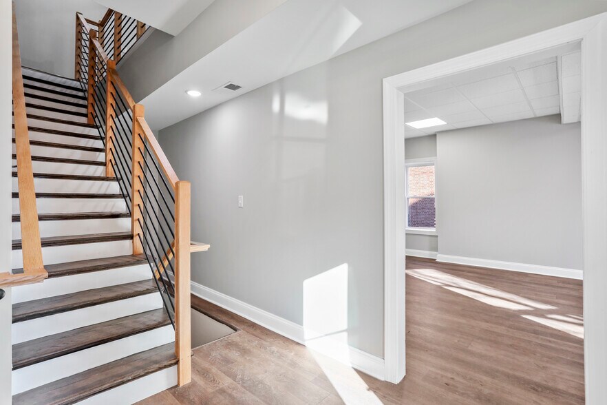 127 E King St, Martinsburg, WV à louer - Photo intérieure - Image 2 de 28