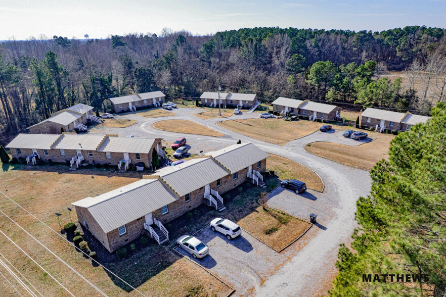 118 Warrenton Village Dr, Warrenton, NC for sale - Primary Photo - Image 1 of 3