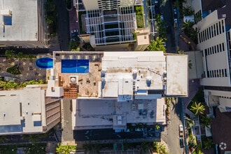 205 Lewers St, Honolulu, HI - Aerial  map view