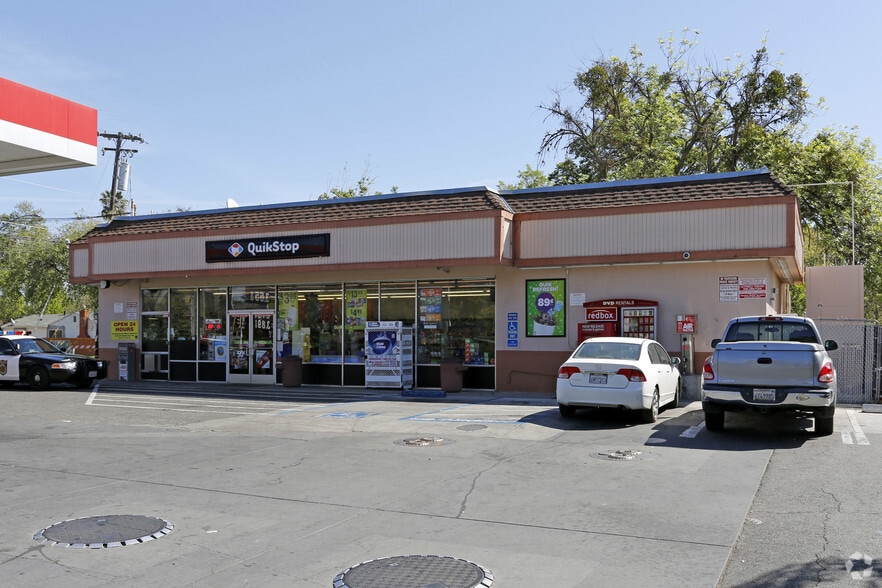 3296 Marysville Blvd, Sacramento, CA for sale - Building Photo - Image 2 of 6