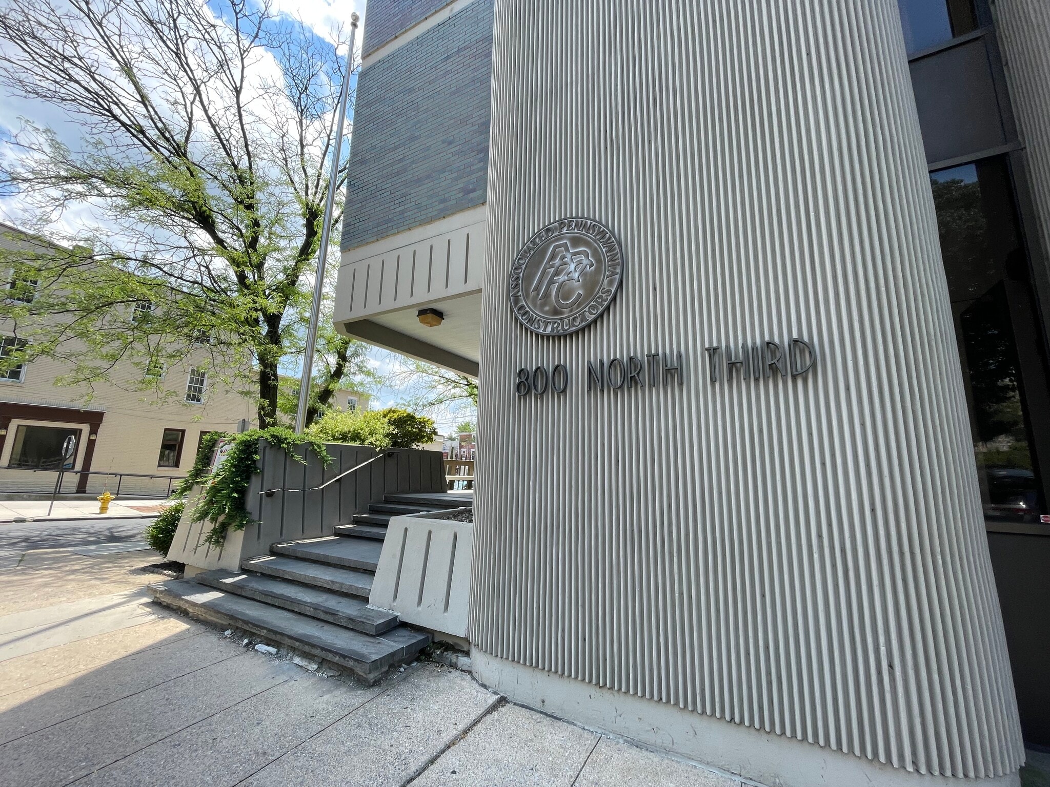 800 N 3rd St, Harrisburg, PA for lease Primary Photo- Image 1 of 9