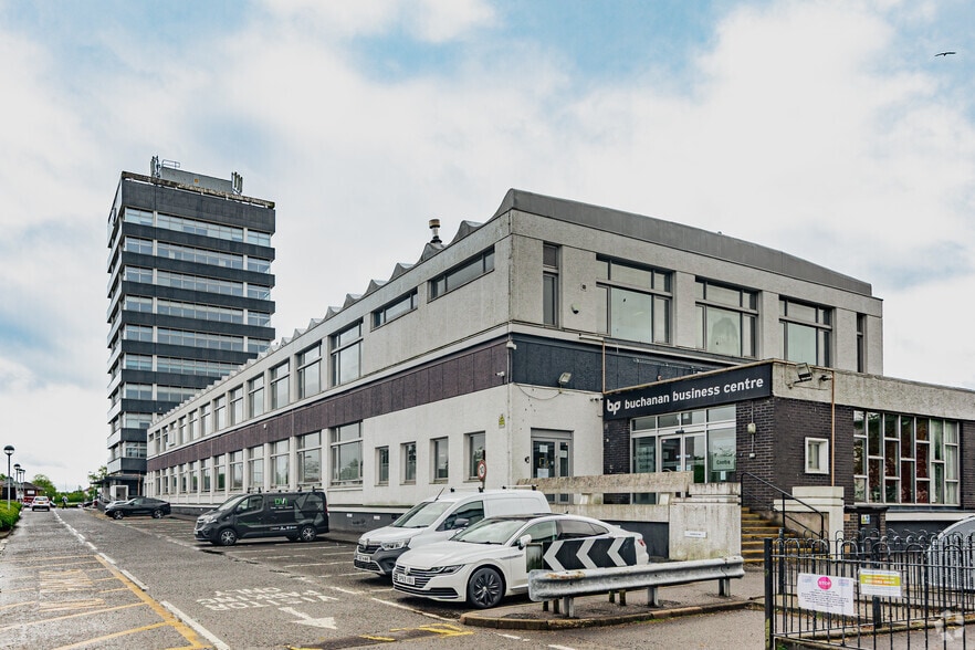 Cumbernauld Rd, Stepps à louer - Photo du bâtiment - Image 2 de 2