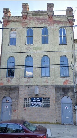 28 N 2nd St, Columbia, PA à vendre - Photo du bâtiment - Image 1 de 11