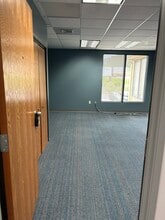 101 Bradford Rd, Wexford, PA for lease Interior Photo- Image 1 of 10