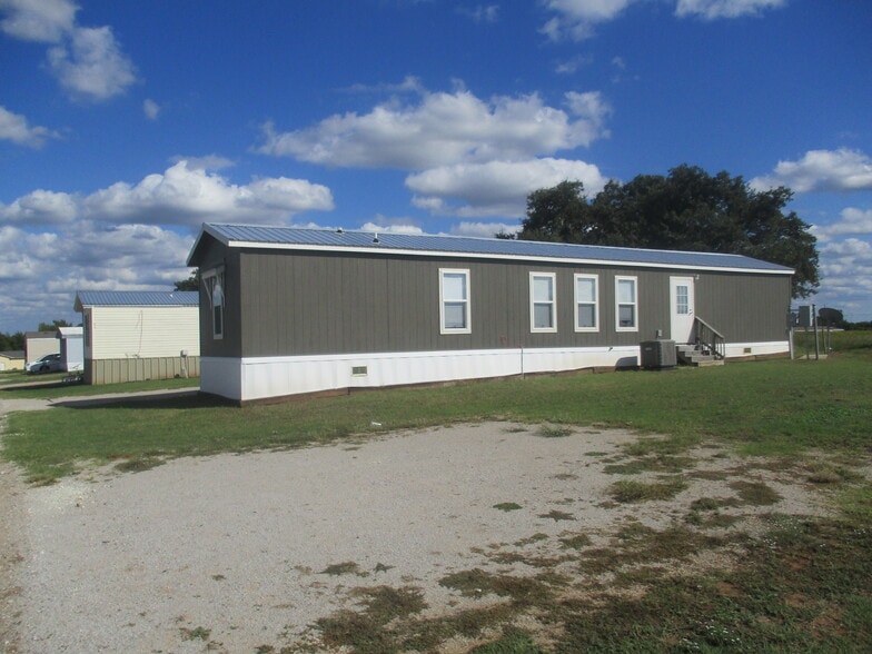 16504 Gaddy Rd, Shawnee, OK for sale - Building Photo - Image 3 of 13