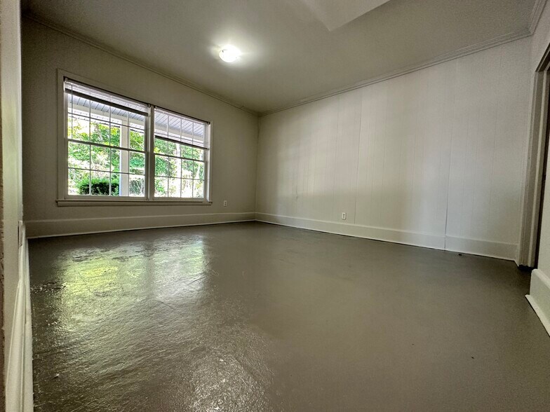 1501-1503 S Main St, Kannapolis, NC à louer - Photo du bâtiment - Image 3 de 5